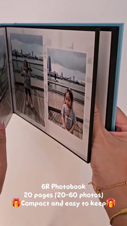 🎁🎁Turn your memories into a beautiful 6R Photobook! 

Looking for a meaningful gift or a special way to keep your favourite moments? Our 6R Photobook is perfect for preserving memories with family, friends, loved ones, or even your pets. 📖❤️

✅ Premium hardcover finish
✅ High-quality photo printing
✅ Free design service
✅ Free preview before printing
✅ Simply send us your photos and we'll do the rest!

Perfect for birthdays, anniversaries, graduations, baby milestones, travel memories, and more. 🎁

📩 Send us your photos today and let us create a photobook you'll treasure forever!

#photobook #giftideas #customphotobook #photoalbum #sgphotobook 

将美好回忆收藏在精美的 6R 相册中！❤️

想为珍贵时刻留下纪念，或寻找一份有意义的礼物吗？我们的 6R 相册是记录家庭、朋友、情侣、宝宝成长、宠物及旅行回忆的最佳选择。📖❤️

✅ 精美硬壳封面
✅ 高品质照片冲印
✅ 免费排版设计
✅ 免费预览确认
✅ 只需发送照片，其余交给我们

适合生日、纪念日、毕业、宝宝成长记录、旅行回忆等各种珍贵时刻。🎁

📩 立即发送照片给我们，让我们为您制作一本值得珍藏的相册！
相册制作/客制化礼物/照片书/照片冲印